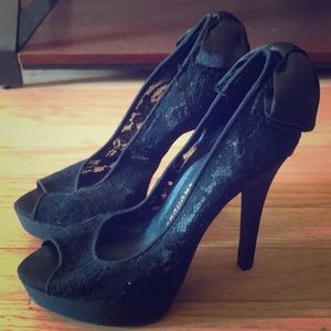 Worn once black lace Chinese laundry heels